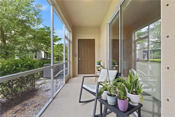 2667  Blossom  WAY, Naples, FL 34120