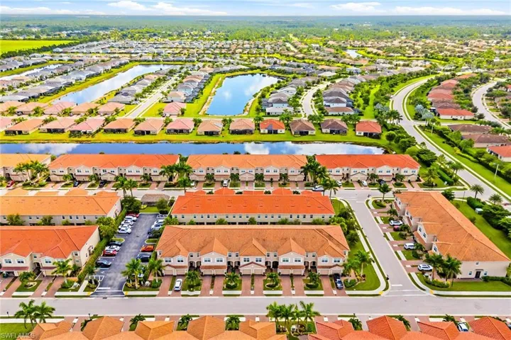 2667  Blossom  WAY, Naples, FL 34120
