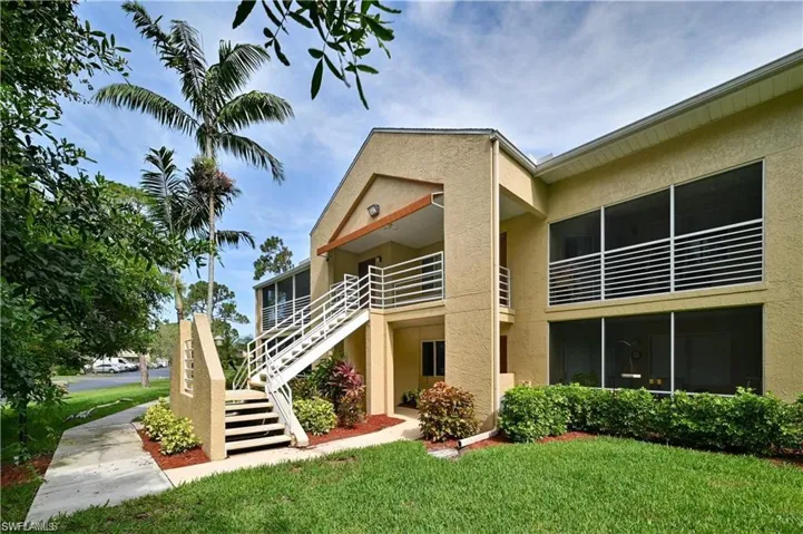 3100 Seasons Way 106, Estero, Florida 33928