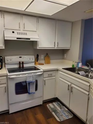 3100 Seasons Way 106, Estero, Florida 33928