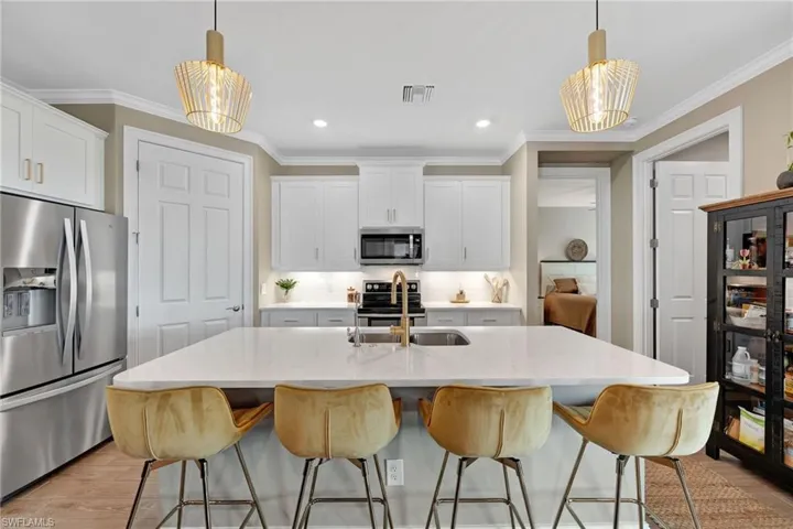 16711 Elkhorn Coral Dr, North Fort Myers, Florida 33903