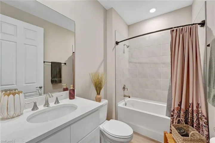 16711 Elkhorn Coral Dr, North Fort Myers, Florida 33903