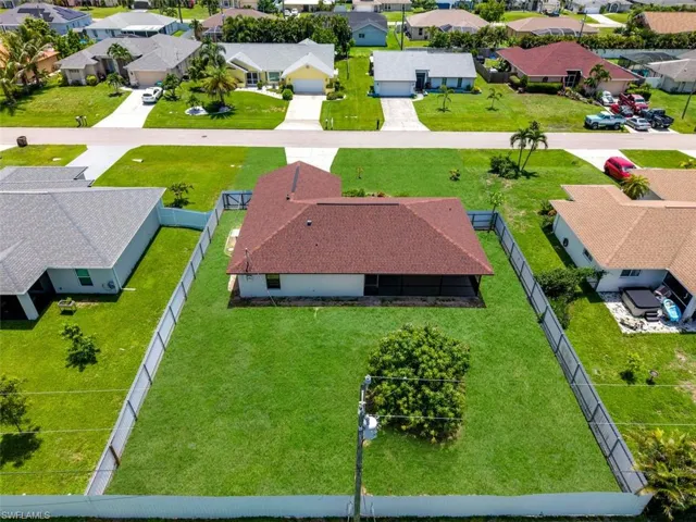 2214 Sw 13th Ave, Cape Coral, Florida 33991