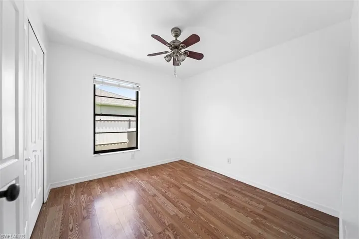 2214 Sw 13th Ave, Cape Coral, Florida 33991