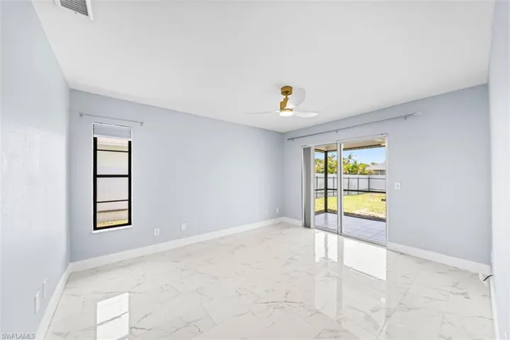 2214 Sw 13th Ave, Cape Coral, Florida 33991