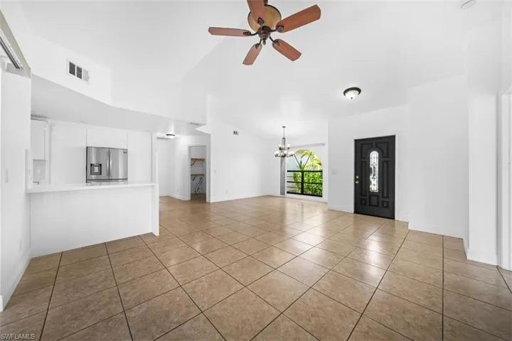 2214 Sw 13th Ave, Cape Coral, Florida 33991