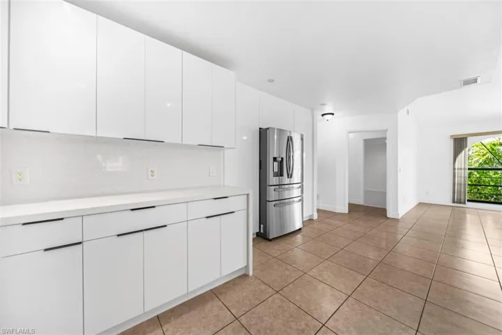 2214 Sw 13th Ave, Cape Coral, Florida 33991