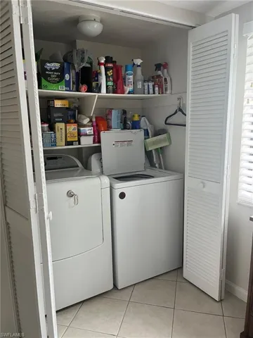 3916 Orange Grove Blvd 4, North Fort Myers, Florida 33903