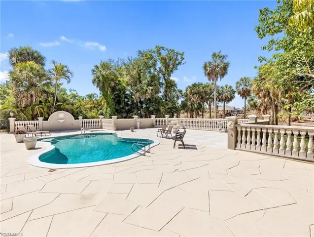16671 Bobcat Ct, Fort Myers, Florida 33908