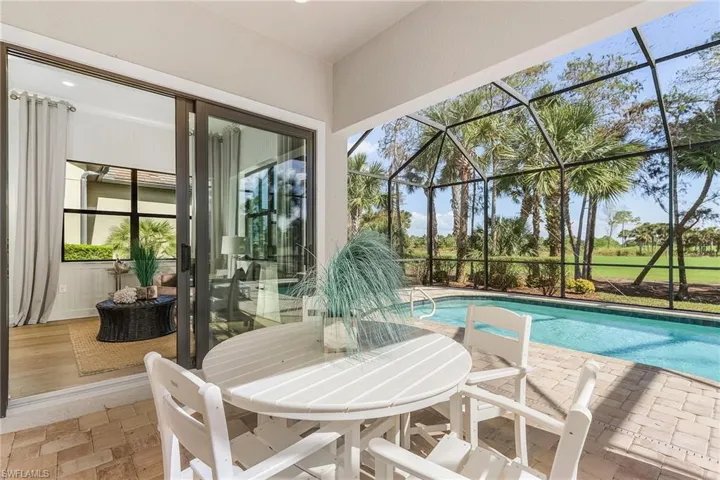 9248 Cormorant Dr, Naples, Florida 34120