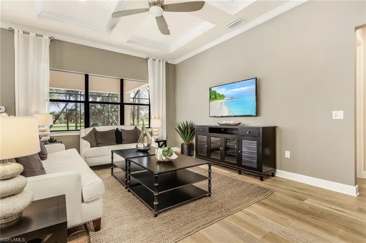 9248 Cormorant Dr, Naples, Florida 34120