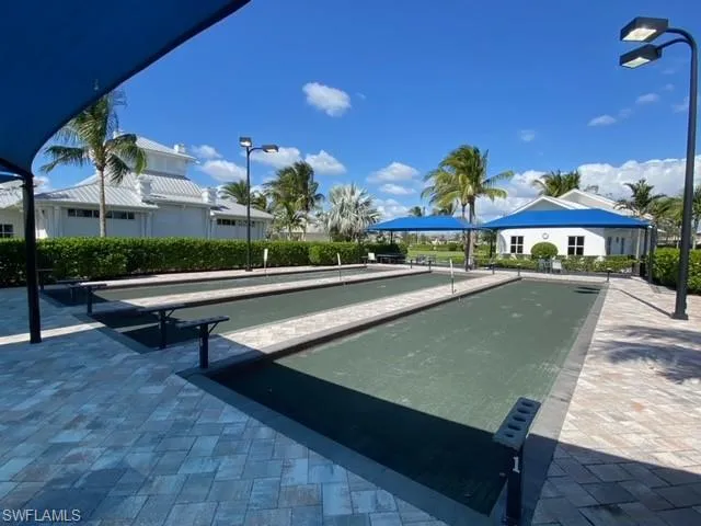 9248 Cormorant Dr, Naples, Florida 34120
