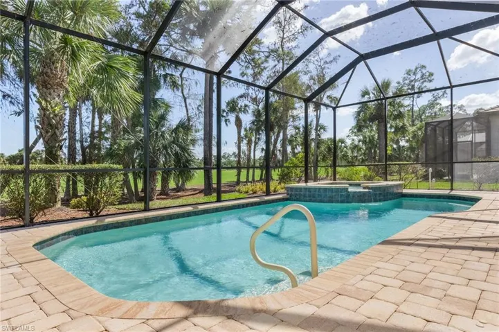 9248 Cormorant Dr, Naples, Florida 34120