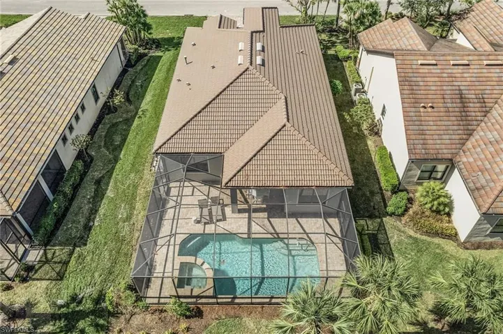 9248 Cormorant Dr, Naples, Florida 34120