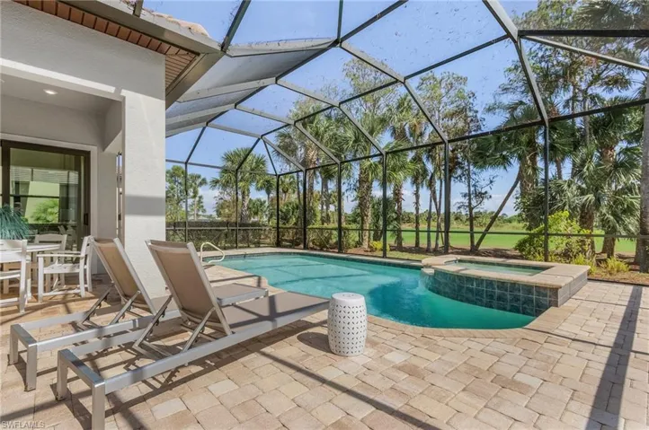 9248 Cormorant Dr, Naples, Florida 34120