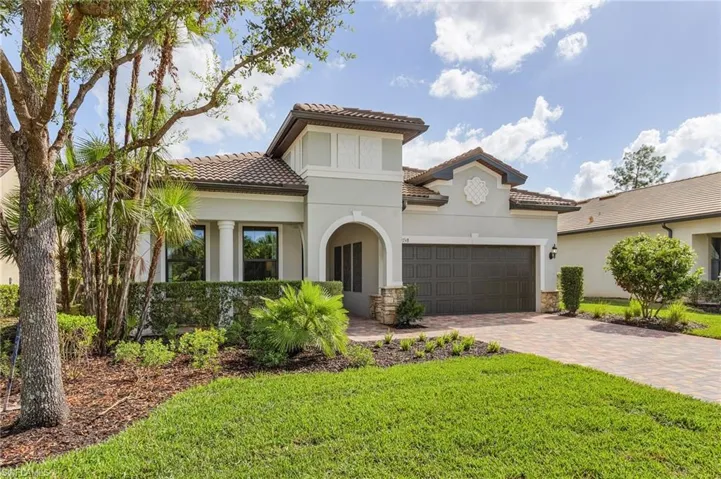 9248 Cormorant Dr, Naples, Florida 34120