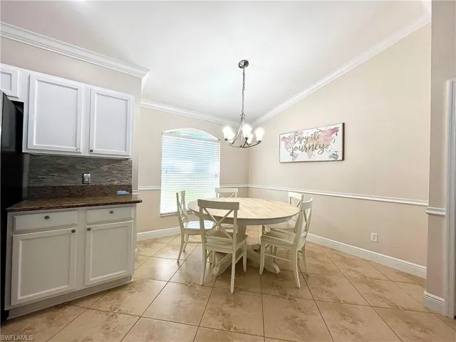 2720 1st Pl, Cape Coral, Florida 33909