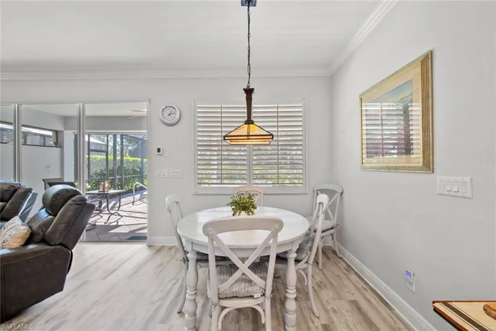 Breakfast nook