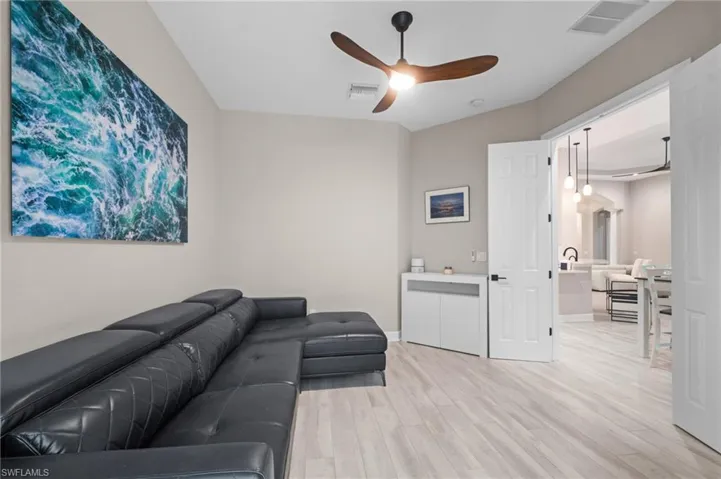 9042 Bronco Ct, Naples, Florida 34113