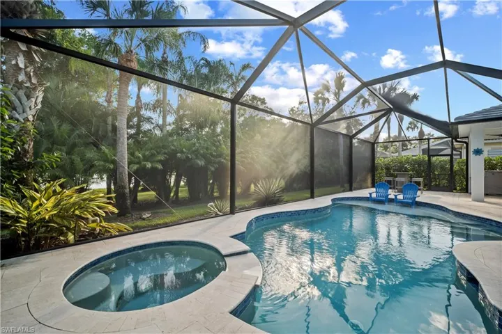 9042 Bronco Ct, Naples, Florida 34113