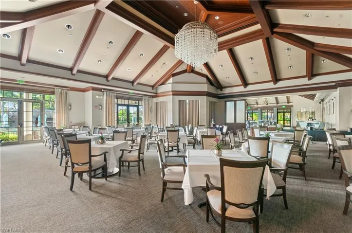 9042 Bronco Ct, Naples, Florida 34113