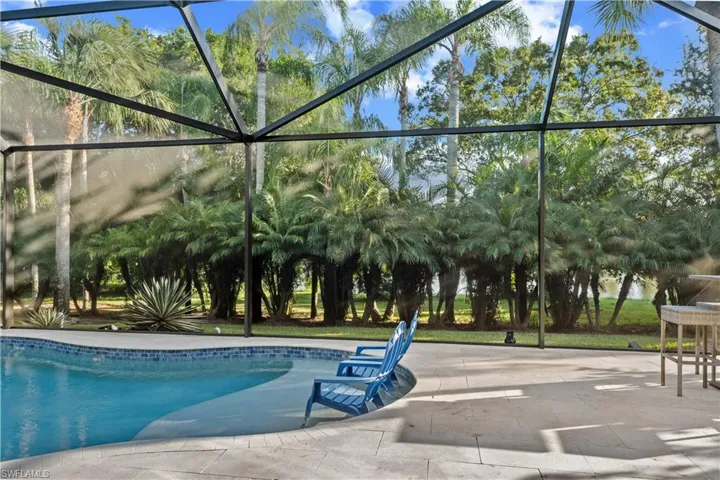 9042 Bronco Ct, Naples, Florida 34113