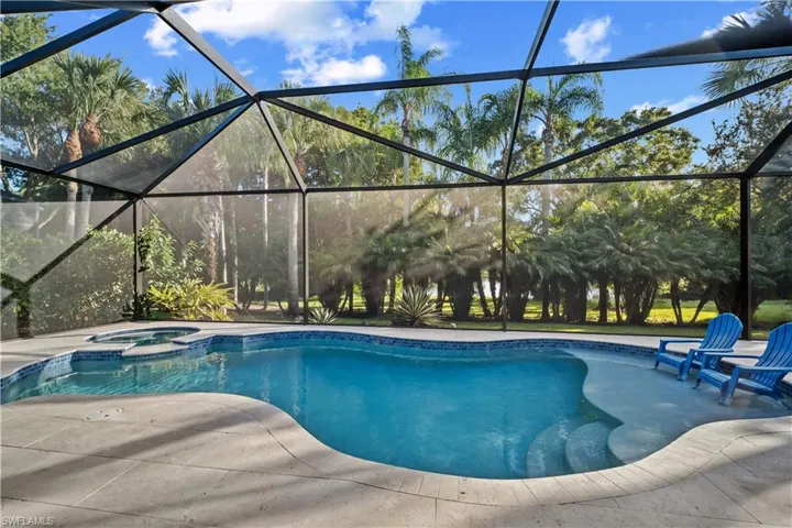 9042 Bronco Ct, Naples, Florida 34113