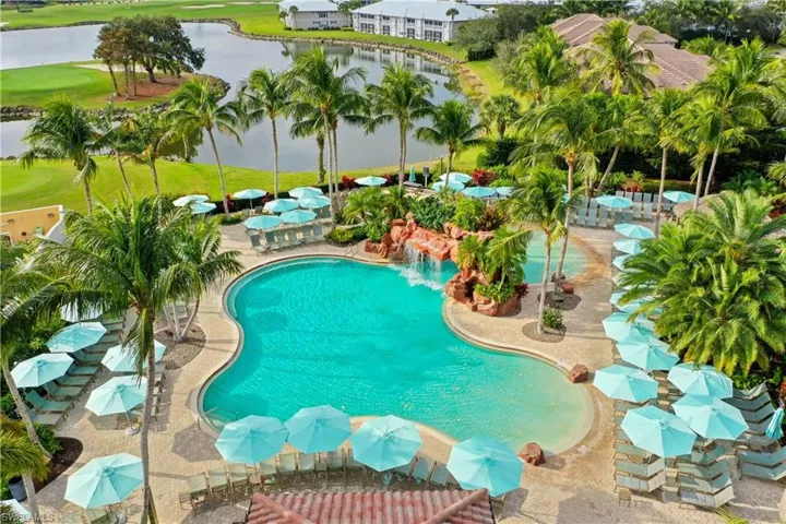 9042 Bronco Ct, Naples, Florida 34113