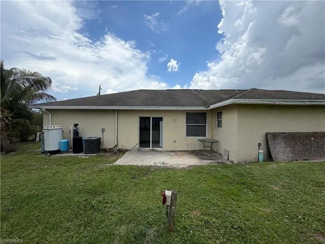 5118 24th St Sw, Lehigh Acres, Florida 33973