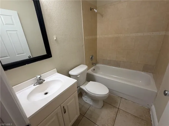 5118 24th St Sw, Lehigh Acres, Florida 33973