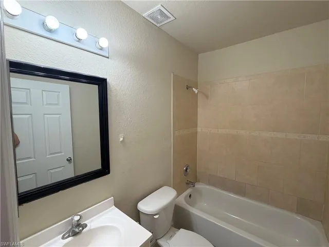 5118 24th St Sw, Lehigh Acres, Florida 33973