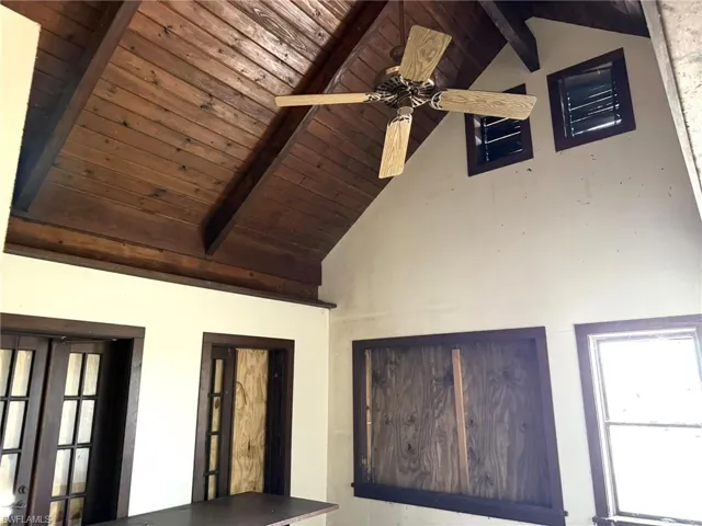 2nd Floor Family Room