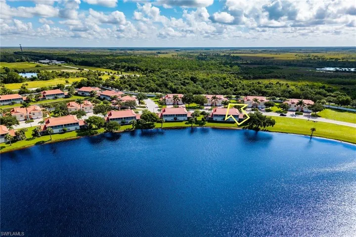 25054  Peacock  LN, Naples, FL 34114