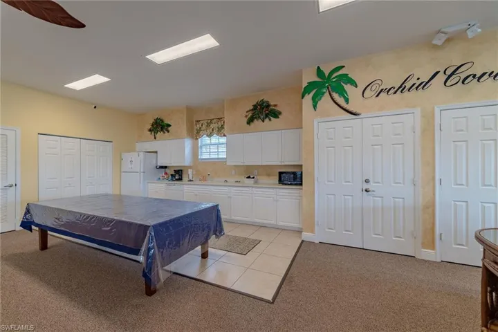 25054  Peacock  LN, Naples, FL 34114
