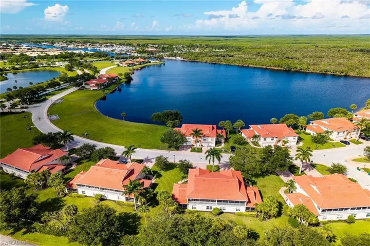 25054  Peacock  LN, Naples, FL 34114