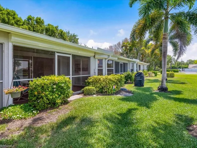 3382  Erick Lake  DR, Naples, FL 34109