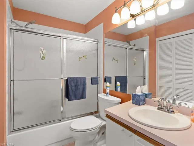 3382  Erick Lake  DR, Naples, FL 34109