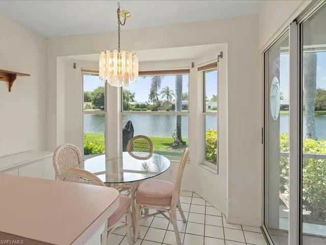 3382  Erick Lake  DR, Naples, FL 34109