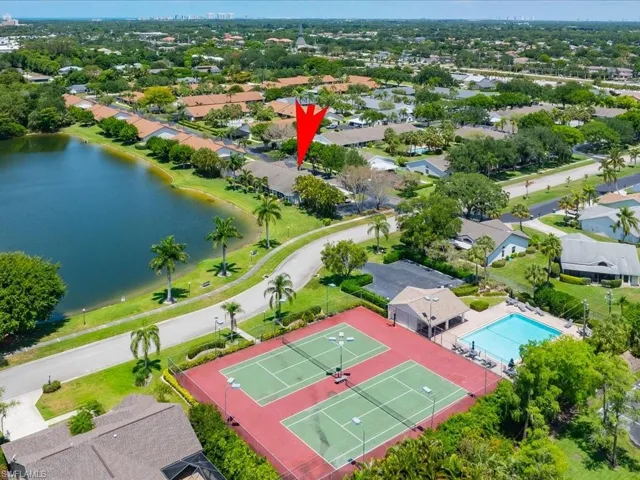 3382  Erick Lake  DR, Naples, FL 34109