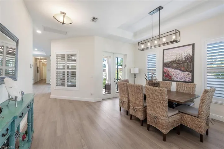 730 95th Ave N, Naples, Florida 34108