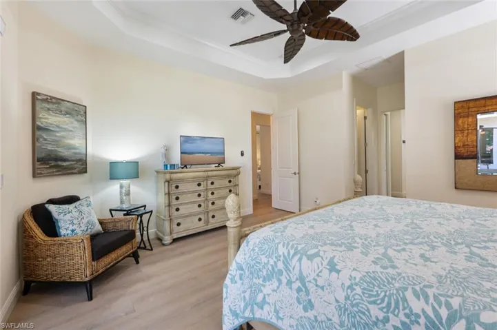 730 95th Ave N, Naples, Florida 34108