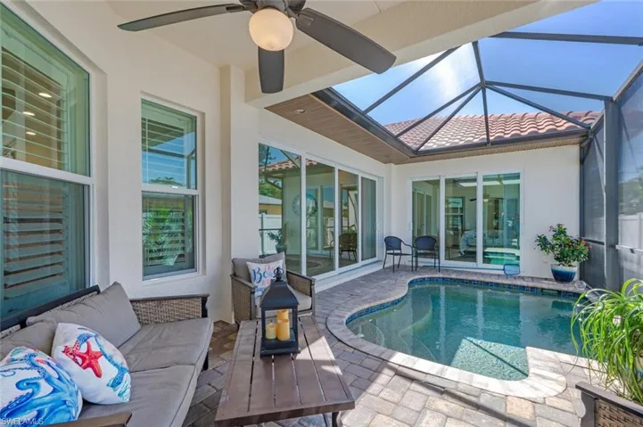 730 95th Ave N, Naples, Florida 34108