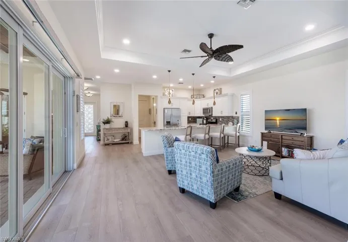 730 95th Ave N, Naples, Florida 34108