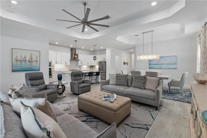 14083 Blue Bay Cir, Fort Myers, Florida 33913