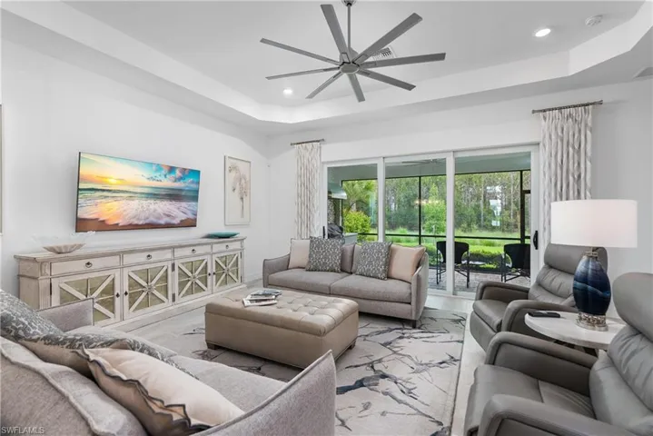14083 Blue Bay Cir, Fort Myers, Florida 33913