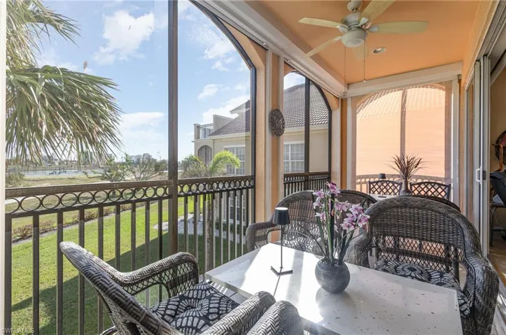 SCREENED LANAI WITH STORM SMART SCREENS