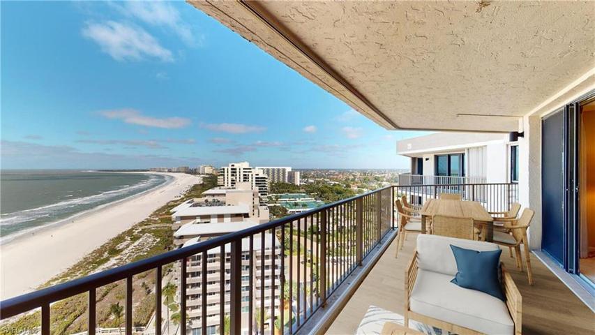 Reality Staged to showcase the possibility of the balcony.