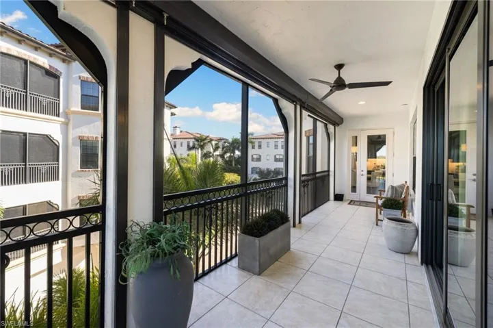 Balcony featuring ceiling fan