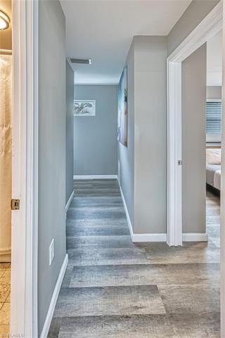 Hallway dividing bedrooms