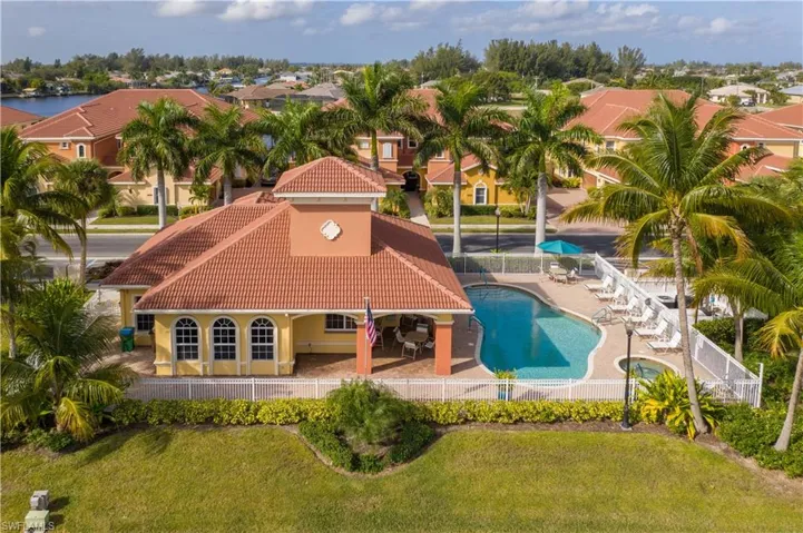 225 Shadroe Cove Cir # 1402, Cape Coral Fl 33991